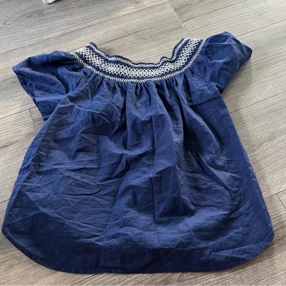 Vineyard Vines Womens Navy Blue White Cold Shoulder Smocked Blouse Size Small - Picture 6 of 6